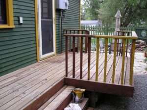 wood-deck-4-painting-before-1