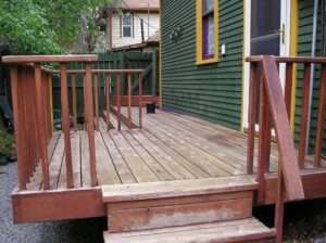 wood-deck-4-painting-before-3